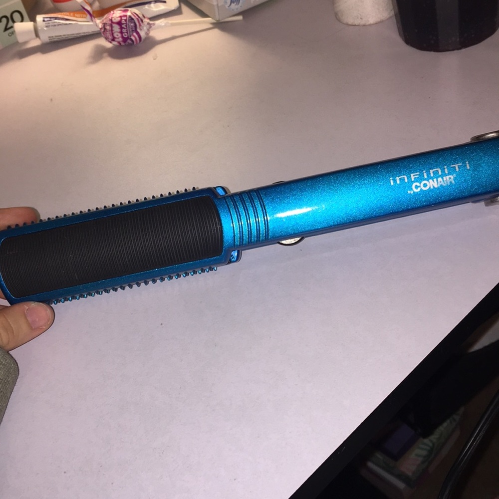 Half Straightener Half Crimper by Conair